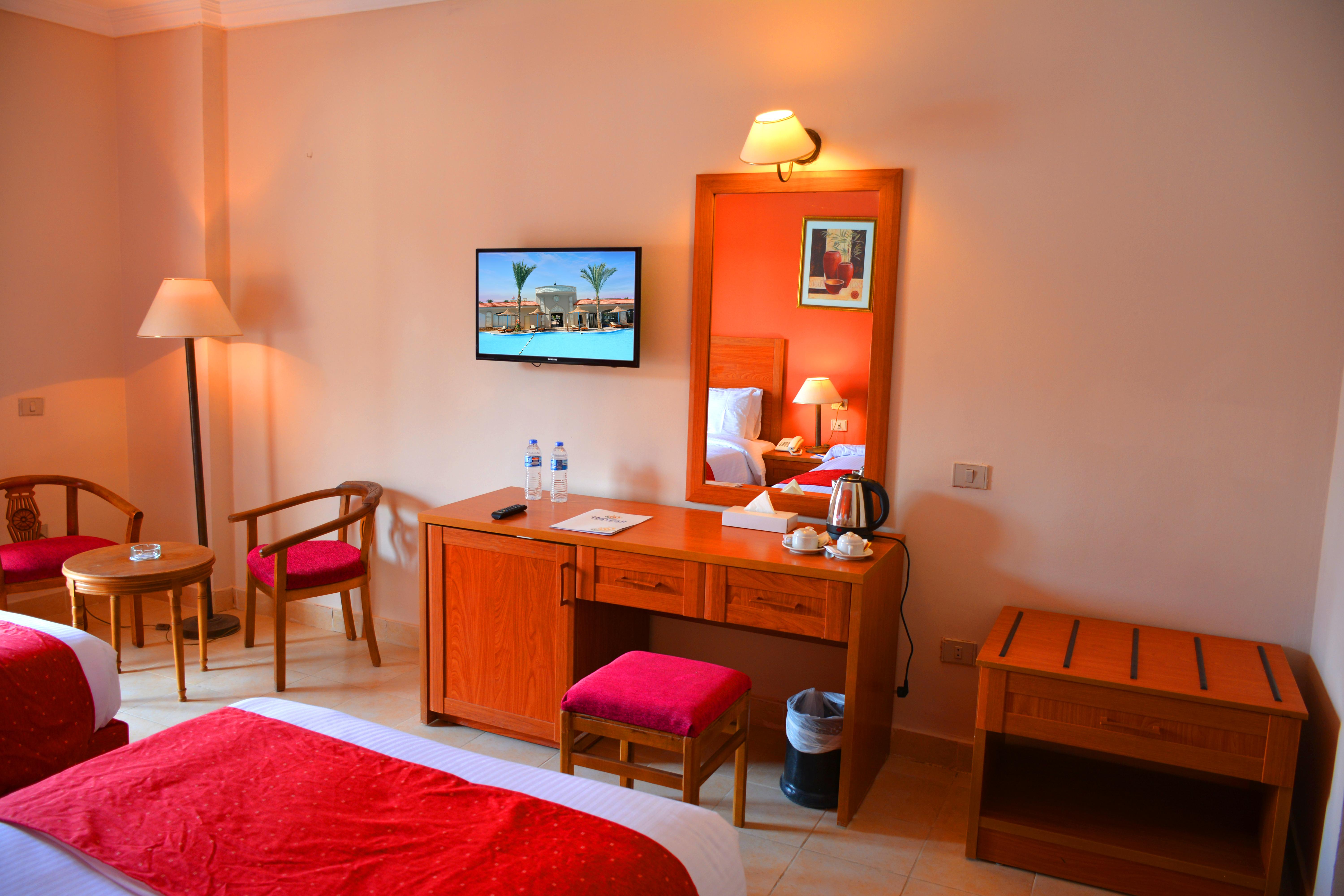 Hawaii Riviera Aqua Park Resort - Families And Couples Only Hurghada Exterior foto